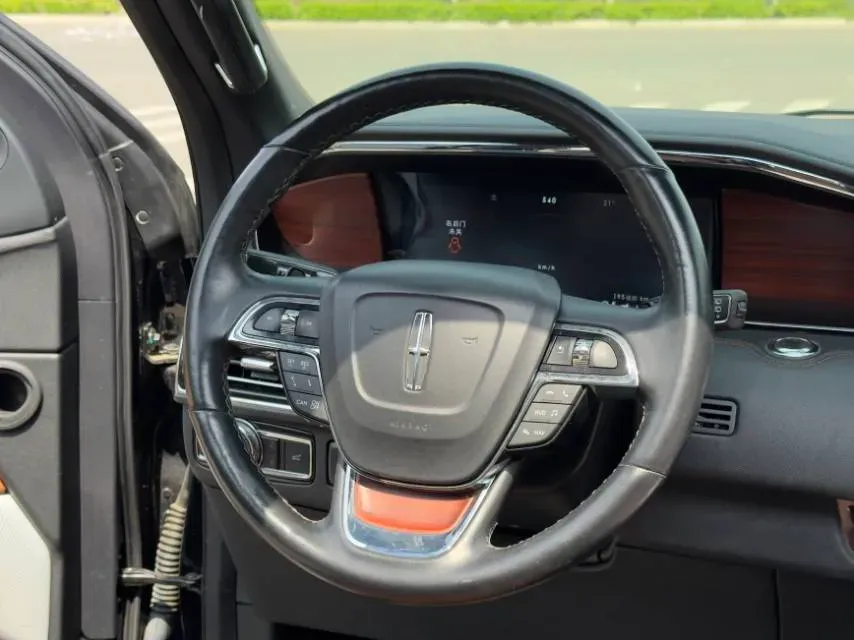 2020 Lincoln Navigator 3.5T 388HP V6 10AT,autocango,china used car exporter,china ev exporter,chinese used car exporter,chinese used ev exporter