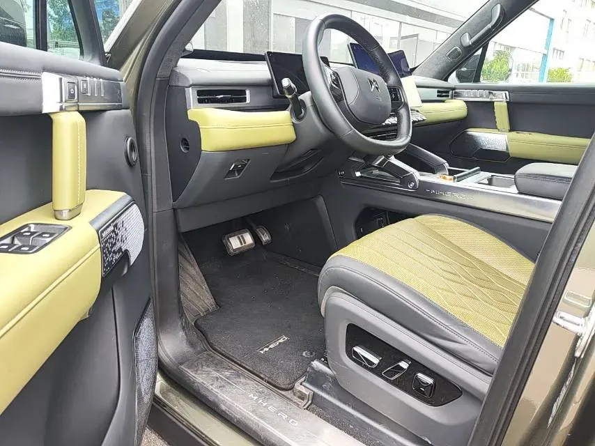 2025 BMW 3 Series 2.0T 245HP L4 8AT,autocango,china used car exporter,china ev exporter,chinese used car exporter,chinese used ev exporter