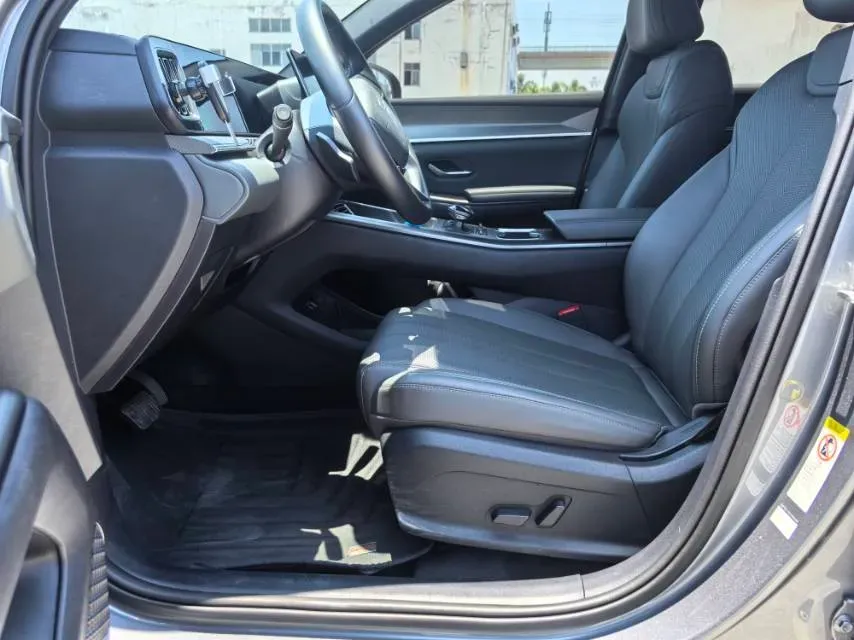 2025 BYD Song Pro 1.5L 101HP L4 E-CVT PHEV 12.9KWH,autocango,china used car exporter,china ev exporter,chinese used car exporter,chinese used ev exporter