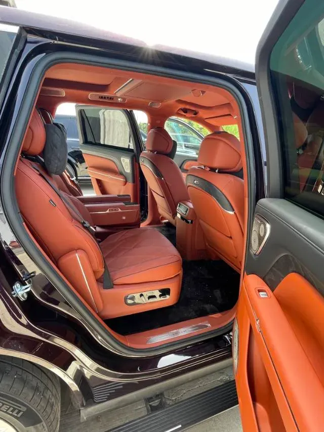 2026 Voyah TaiShan 1.5T 150HP L4 PHEV,autocango,china used car exporter,china ev exporter,chinese used car exporter,chinese used ev exporter