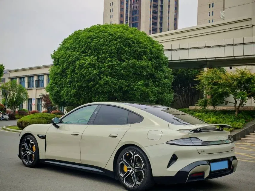 2024 MI SU7 BEV 101KWH,autocango,china used car exporter,china ev exporter,chinese used car exporter,chinese used ev exporter