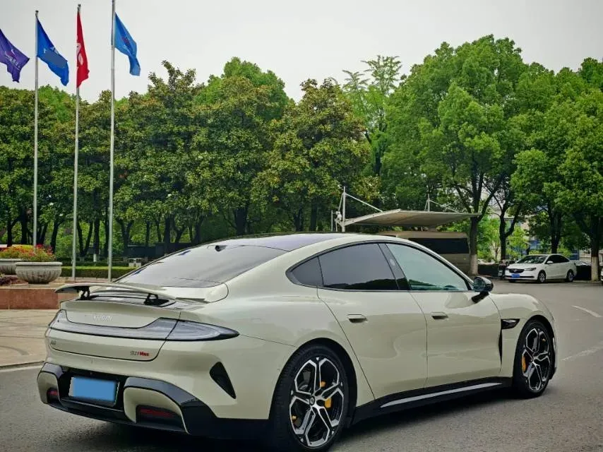 2024 MI SU7 BEV 101KWH,autocango,china used car exporter,china ev exporter,chinese used car exporter,chinese used ev exporter