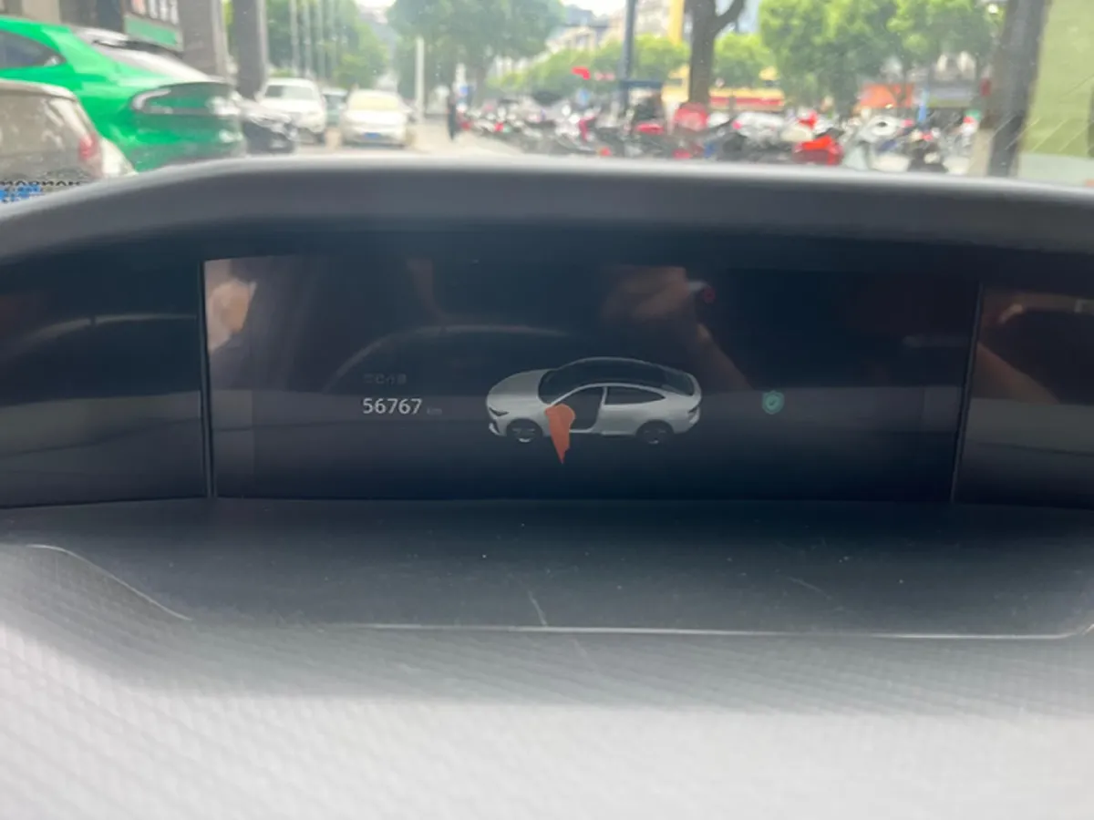 2022 ChangAn UNI-V 1.5T 188HP L4 7DCT,autocango,china used car exporter,china ev exporter,chinese used car exporter,chinese used ev exporter