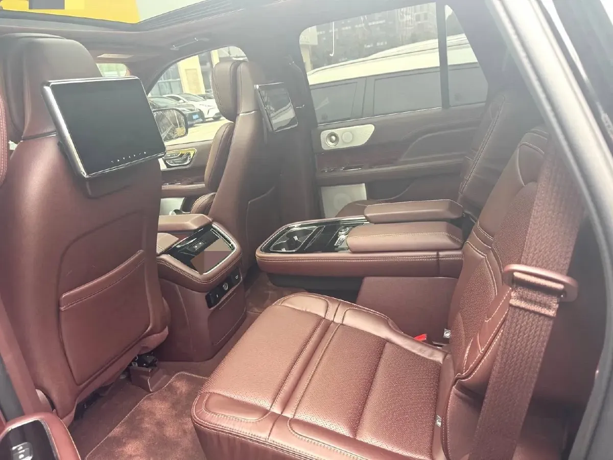 2020 Lincoln Navigator 3.5T 388HP V6 10AT,autocango,china used car exporter,china ev exporter,chinese used car exporter,chinese used ev exporter