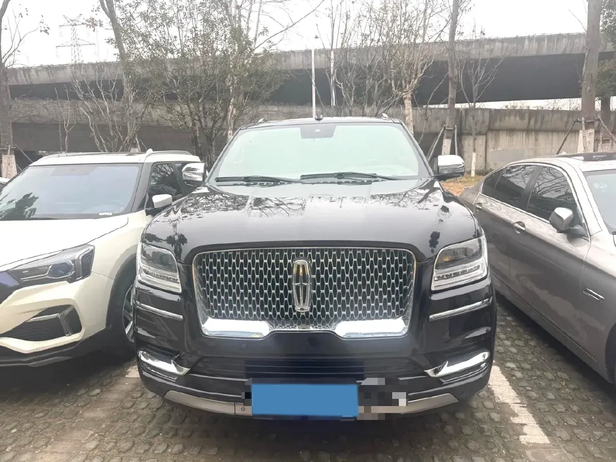 2020 Lincoln Navigator 3.5T 388HP V6 10AT,autocango,china used car exporter,china ev exporter,chinese used car exporter,chinese used ev exporter