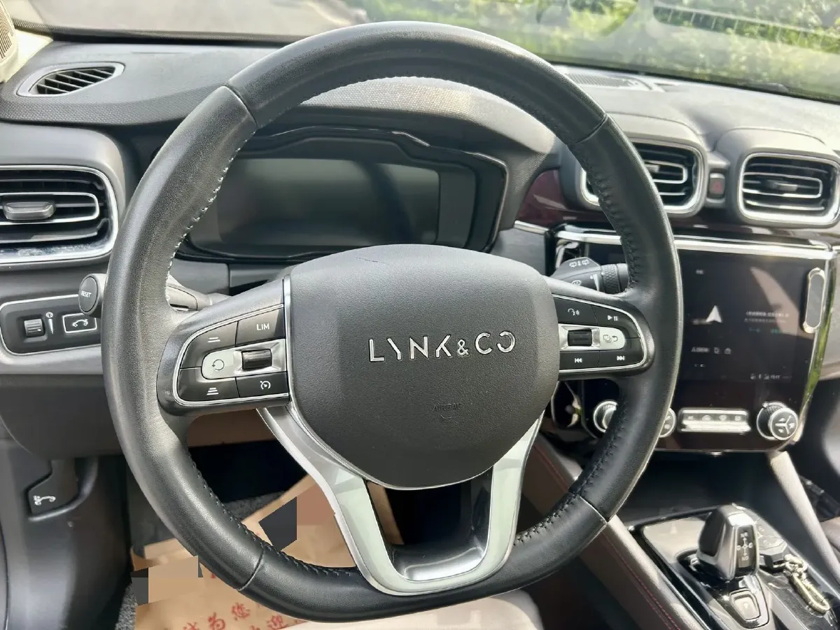 2020 LYNK&CO 02 1.5T 180HP L3 7DCT,autocango,china used car exporter,china ev exporter,chinese used car exporter,chinese used ev exporter