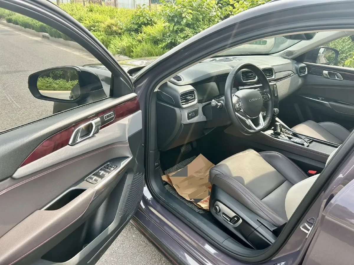 2020 LYNK&CO 02 1.5T 180HP L3 7DCT,autocango,china used car exporter,china ev exporter,chinese used car exporter,chinese used ev exporter