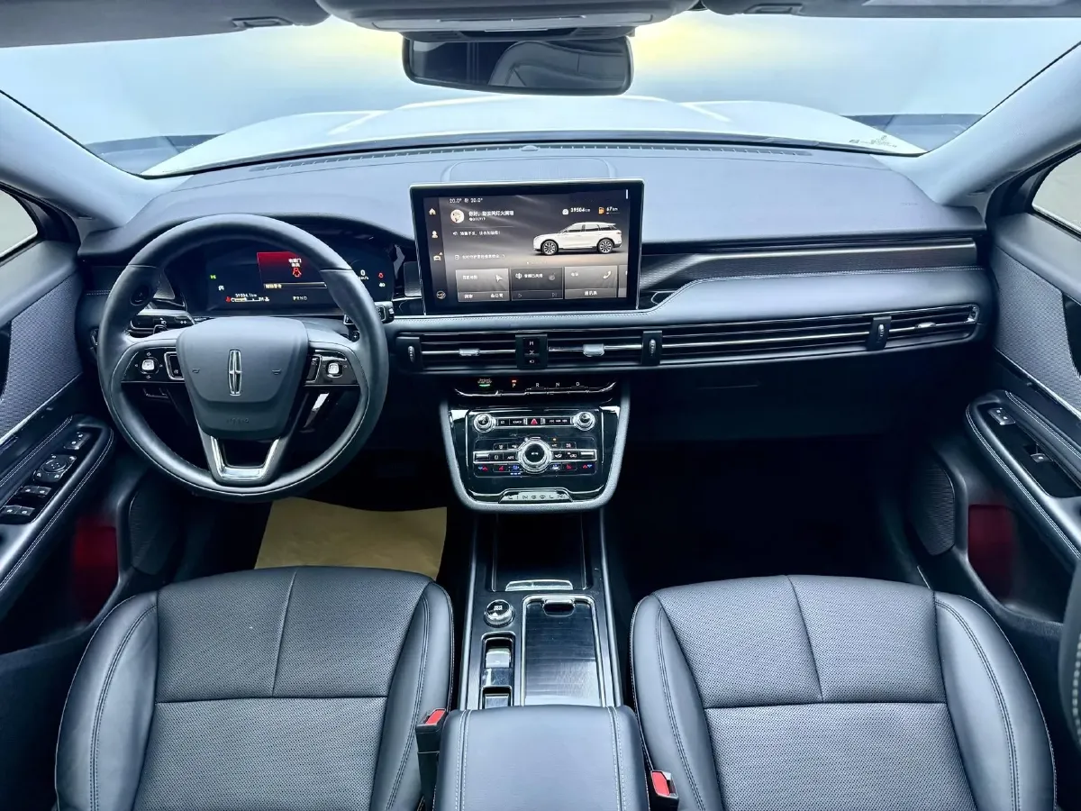 2021 Lincoln Corsair 2.0T 245HP L4 8AT,autocango,china used car exporter,china ev exporter,chinese used car exporter,chinese used ev exporter