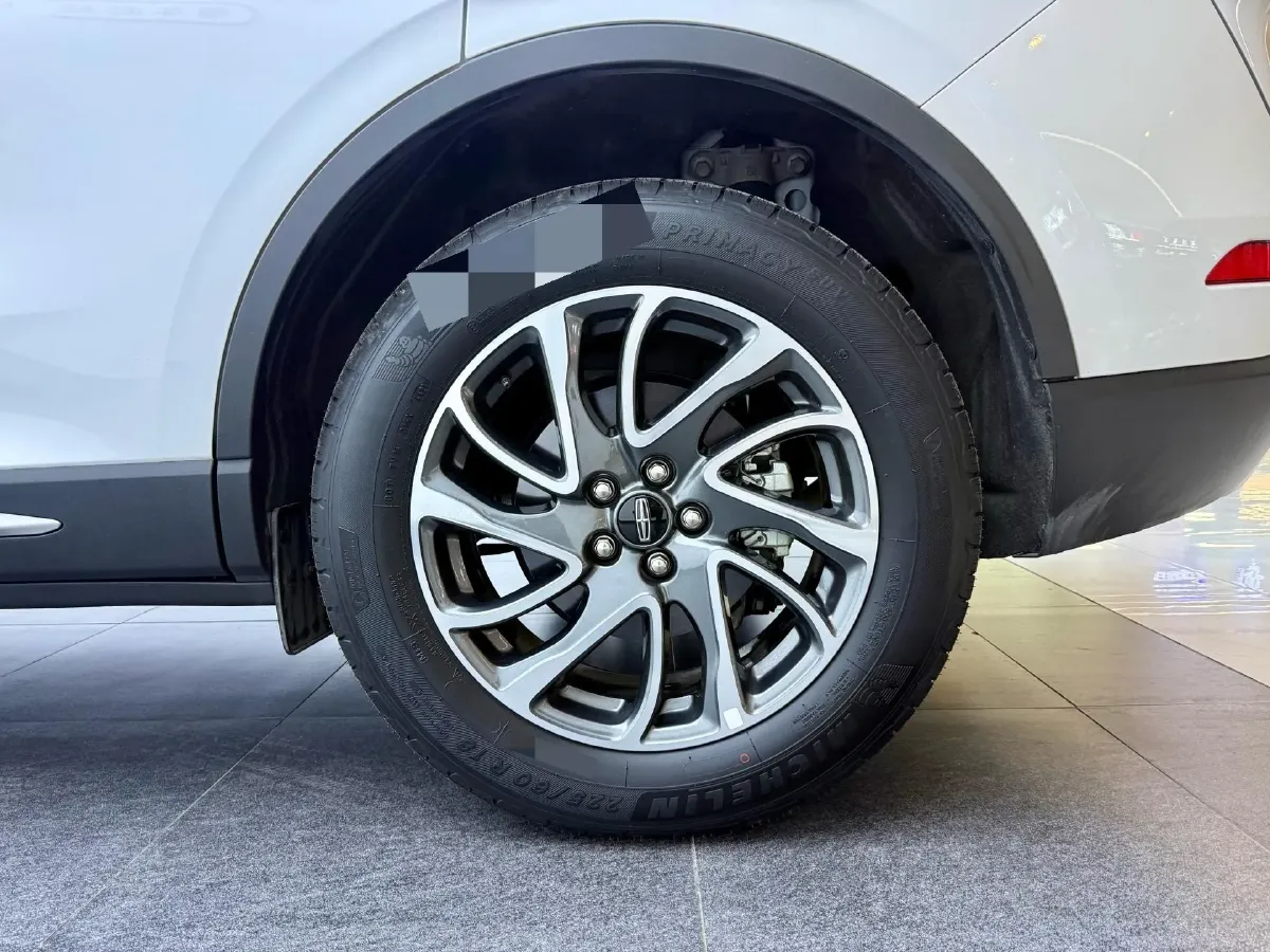 2021 Lincoln Corsair 2.0T 245HP L4 8AT,autocango,china used car exporter,china ev exporter,chinese used car exporter,chinese used ev exporter