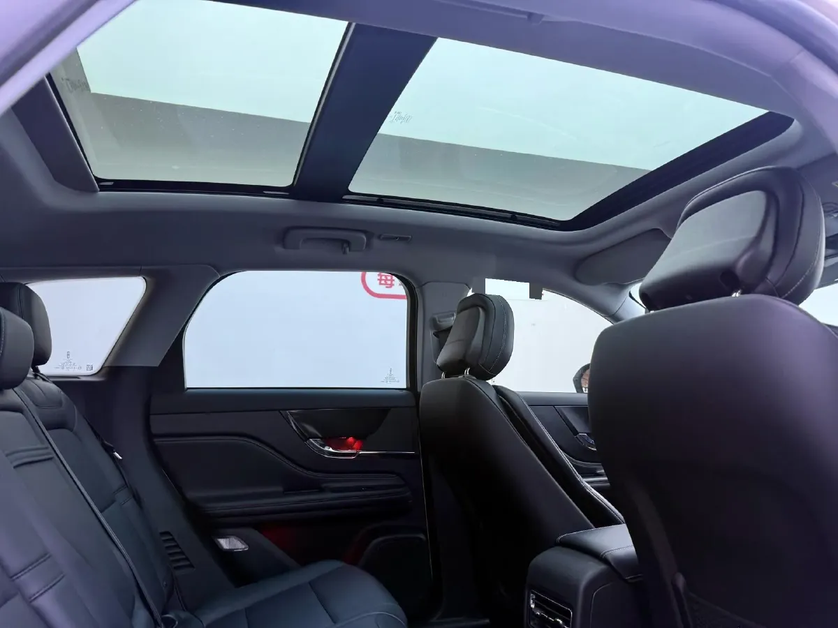 2021 Lincoln Corsair 2.0T 245HP L4 8AT,autocango,china used car exporter,china ev exporter,chinese used car exporter,chinese used ev exporter