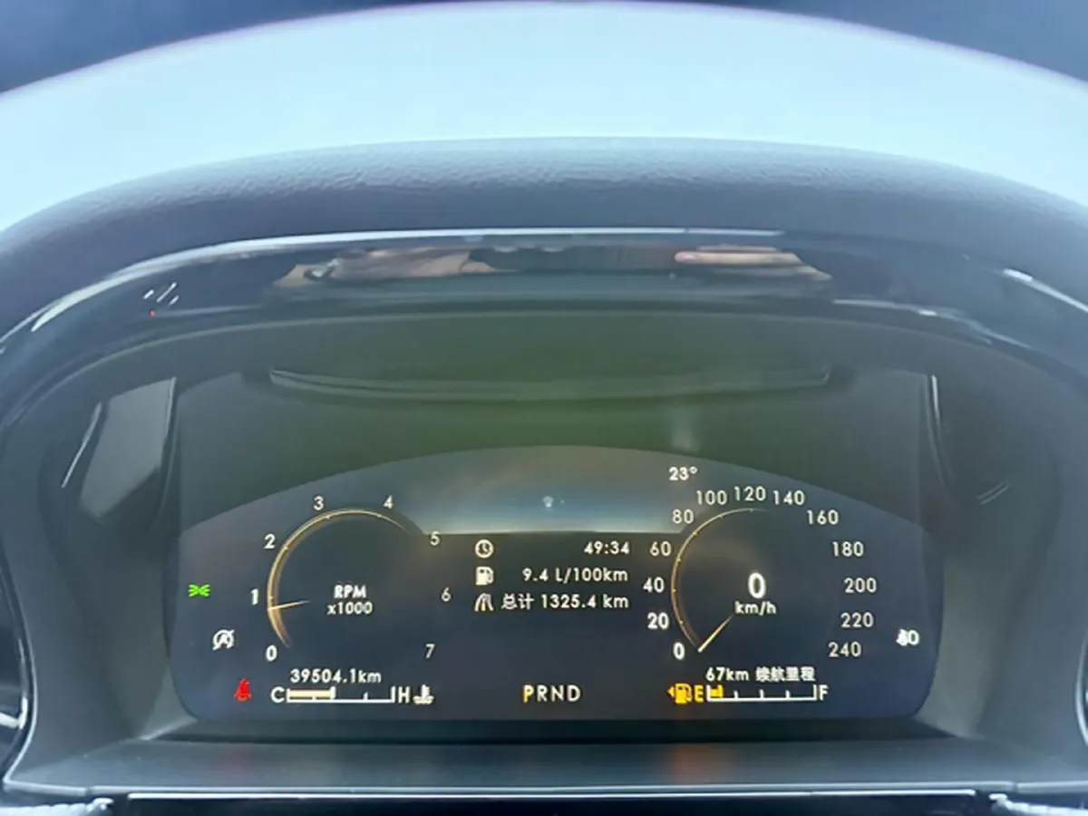 2021 Lincoln Corsair 2.0T 245HP L4 8AT,autocango,china used car exporter,china ev exporter,chinese used car exporter,chinese used ev exporter