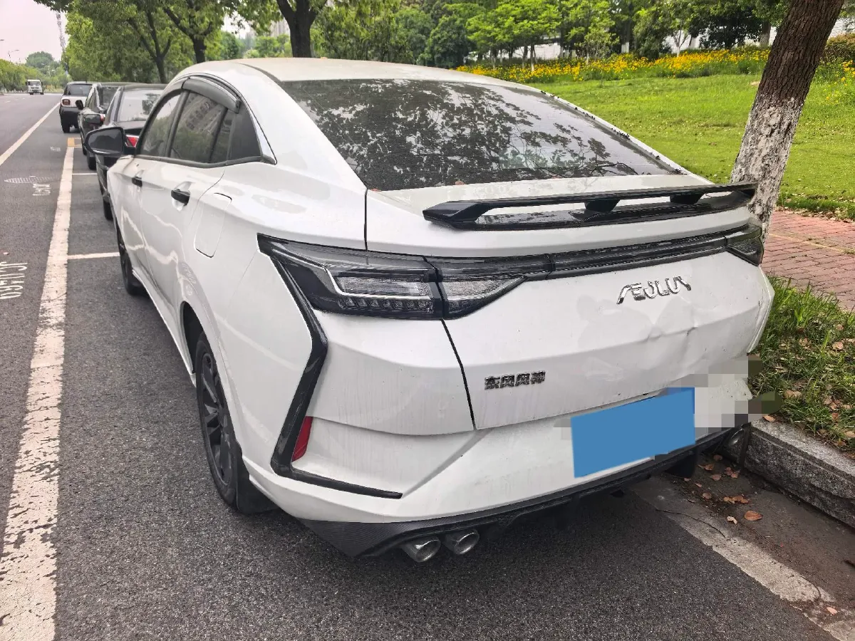 2023 DongFeng Aeolus YiXuan 1.5L 125HP L4 6DCT,autocango,china used car exporter,china ev exporter,chinese used car exporter,chinese used ev exporter