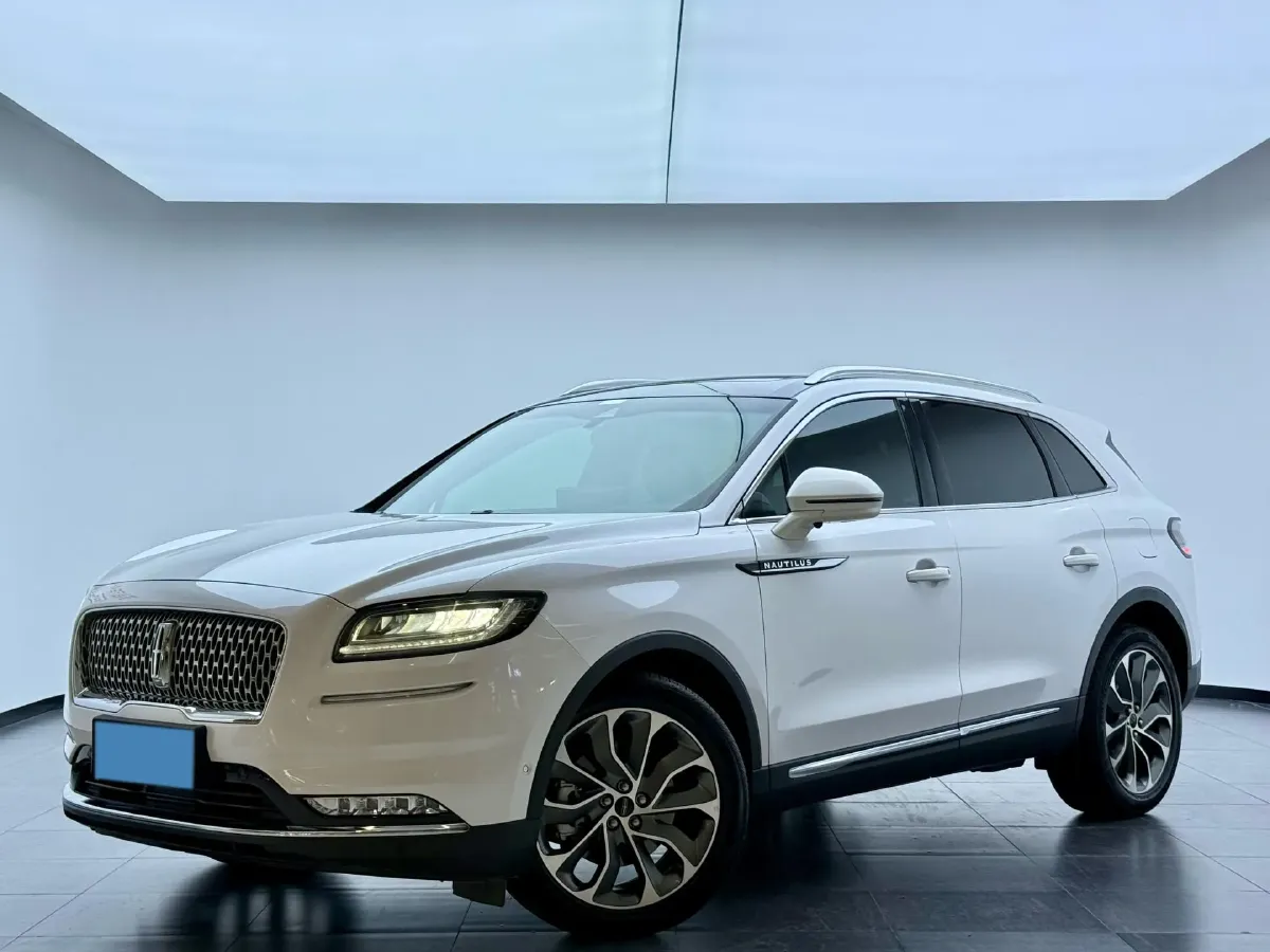 2021 Lincoln Nautilus 2.0T 245HP L4 8AT,autocango,china used car exporter,china ev exporter,chinese used car exporter,chinese used ev exporter