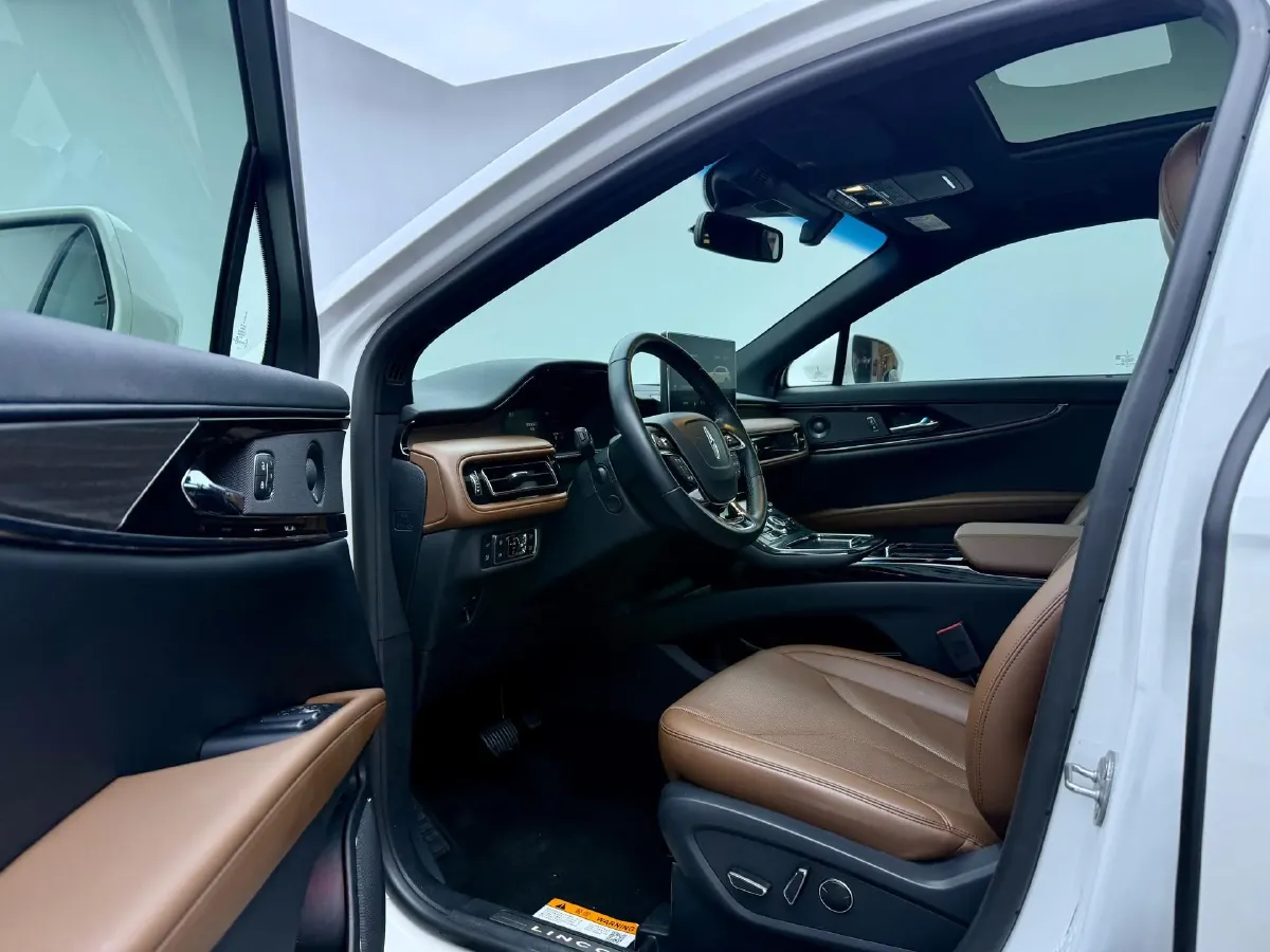 2021 Lincoln Nautilus 2.0T 245HP L4 8AT,autocango,china used car exporter,china ev exporter,chinese used car exporter,chinese used ev exporter