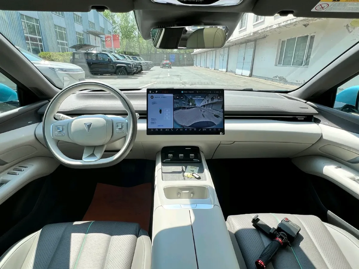 2024 Deepal L07 1.5L 98HP L4 REEV 28.39KWH,autocango,china used car exporter,china ev exporter,chinese used car exporter,chinese used ev exporter