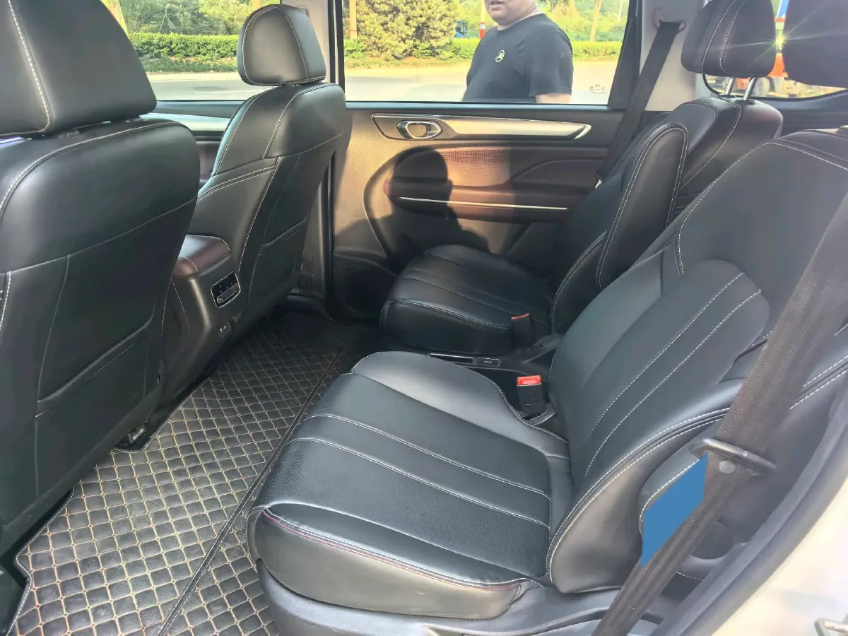 2023 GAC Trumpchi M6 1.5T 177HP L4 7DCT,autocango,china used car exporter,china ev exporter,chinese used car exporter,chinese used ev exporter