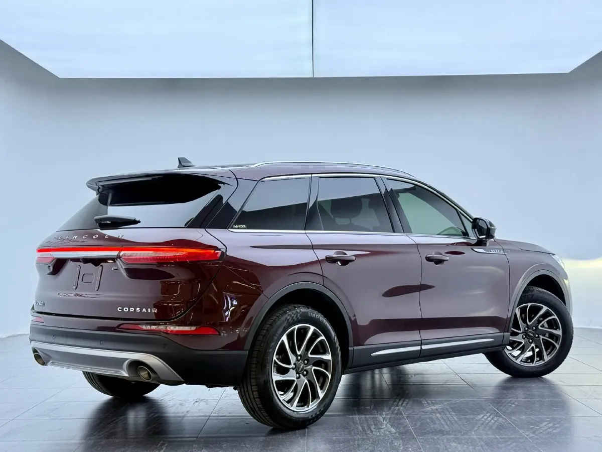 2021 Lincoln Corsair 2.0T 245HP L4 8AT,autocango,china used car exporter,china ev exporter,chinese used car exporter,chinese used ev exporter