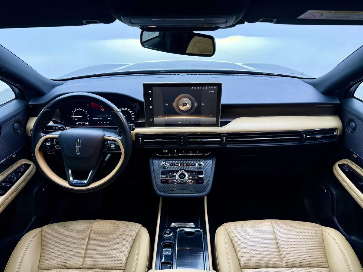 2021 Lincoln Corsair 2.0T 245HP L4 8AT,autocango,china used car exporter,china ev exporter,chinese used car exporter,chinese used ev exporter