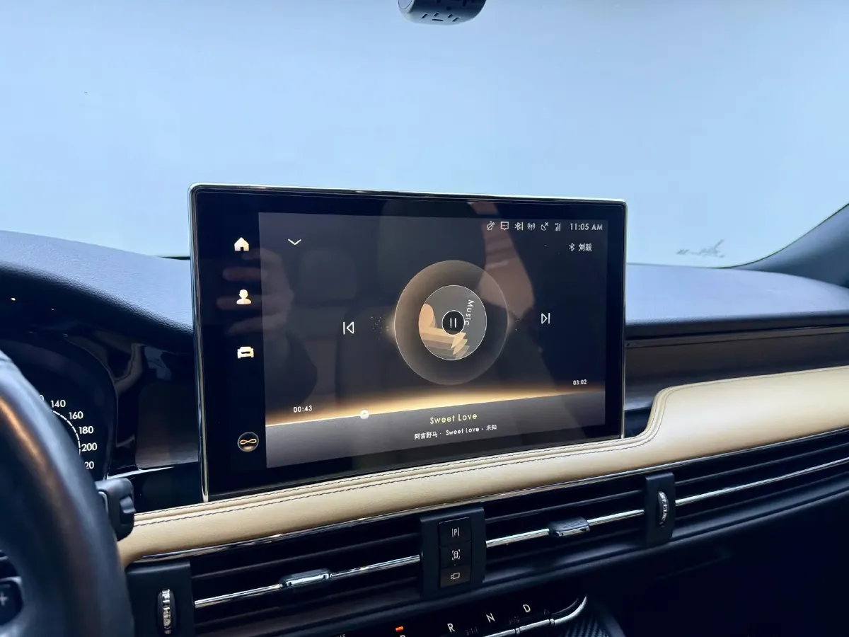 2021 Lincoln Corsair 2.0T 245HP L4 8AT,autocango,china used car exporter,china ev exporter,chinese used car exporter,chinese used ev exporter