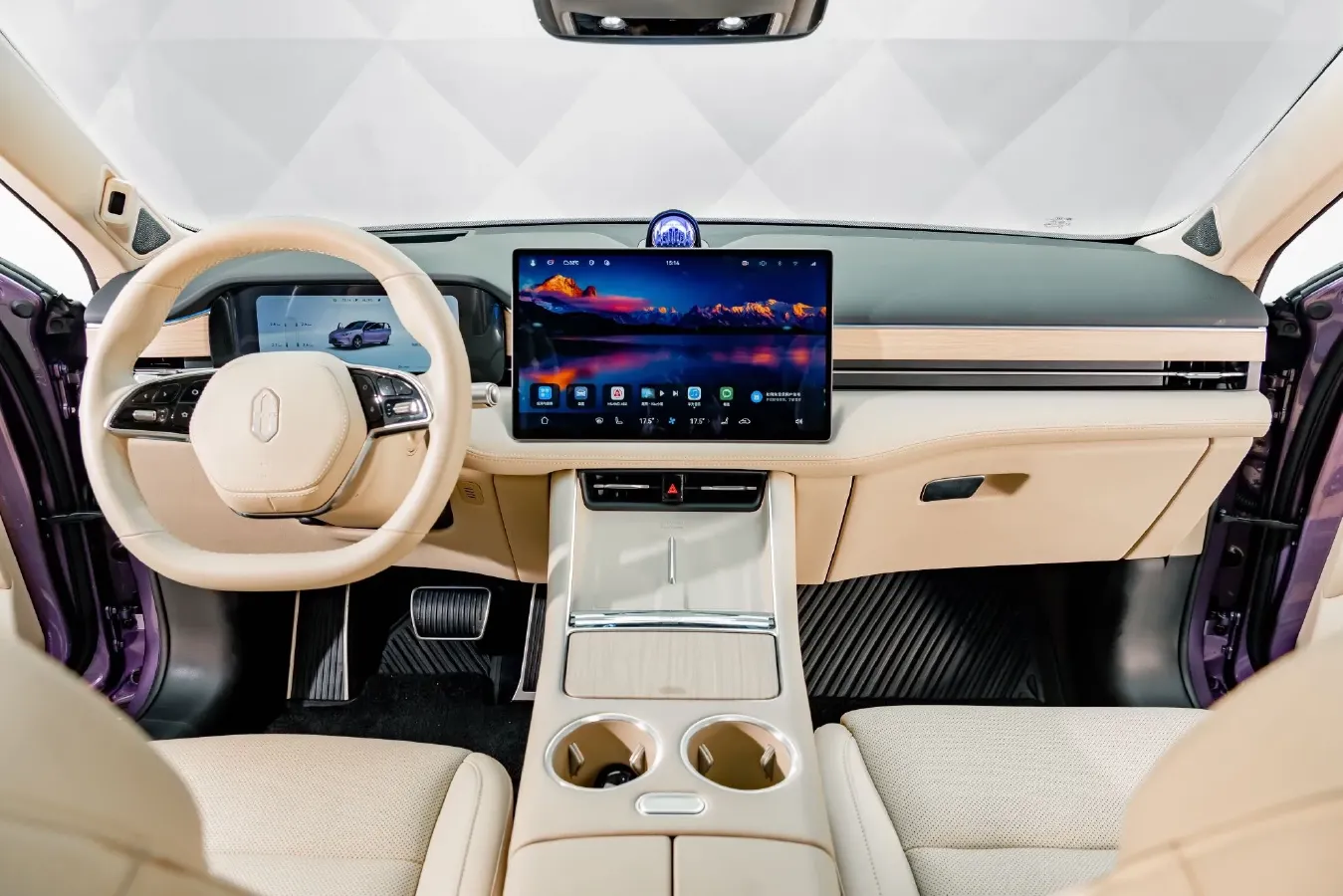 2025 AITO AITO M5 1.5T 152HP L4 REEV 42KWH,autocango,china used car exporter,china ev exporter,chinese used car exporter,chinese used ev exporter