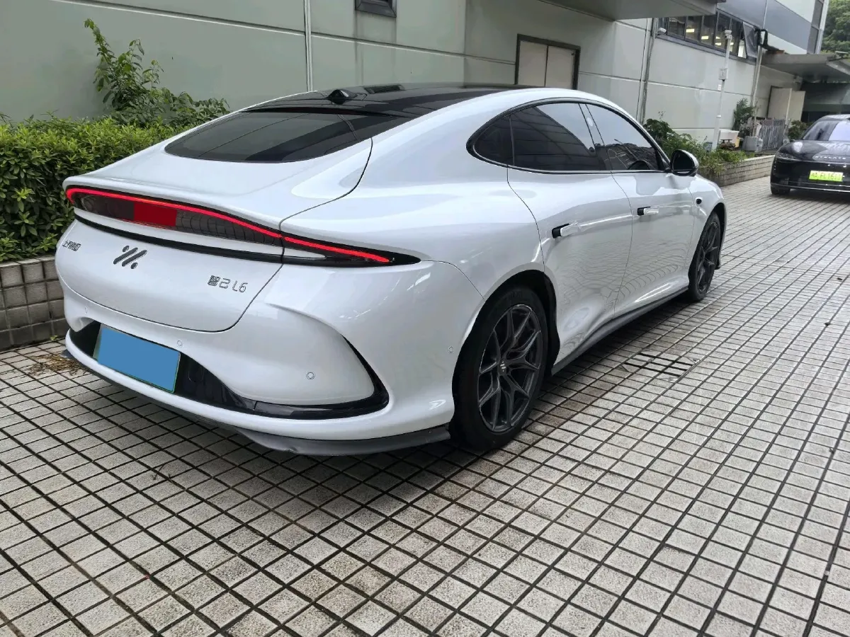 2024 IM L6 BEV 75KWH,autocango,china used car exporter,china ev exporter,chinese used car exporter,chinese used ev exporter