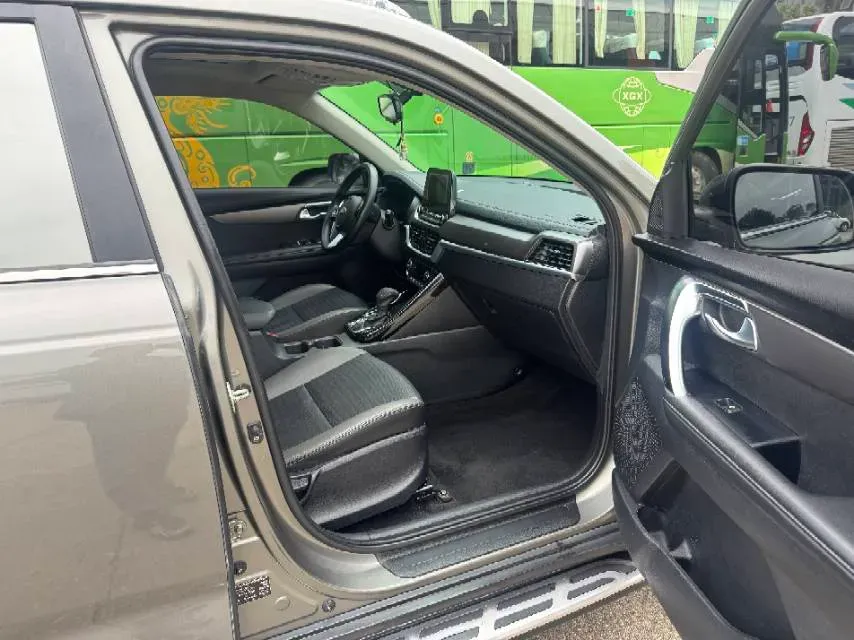 2018 Kia Sportage R 2.0L 160HP L4 6AT,autocango,china used car exporter,china ev exporter,chinese used car exporter,chinese used ev exporter