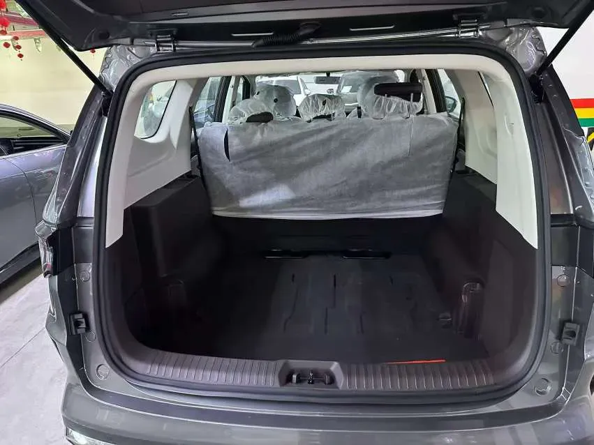 2026 Livan 8 BEV,autocango,china used car exporter,china ev exporter,chinese used car exporter,chinese used ev exporter