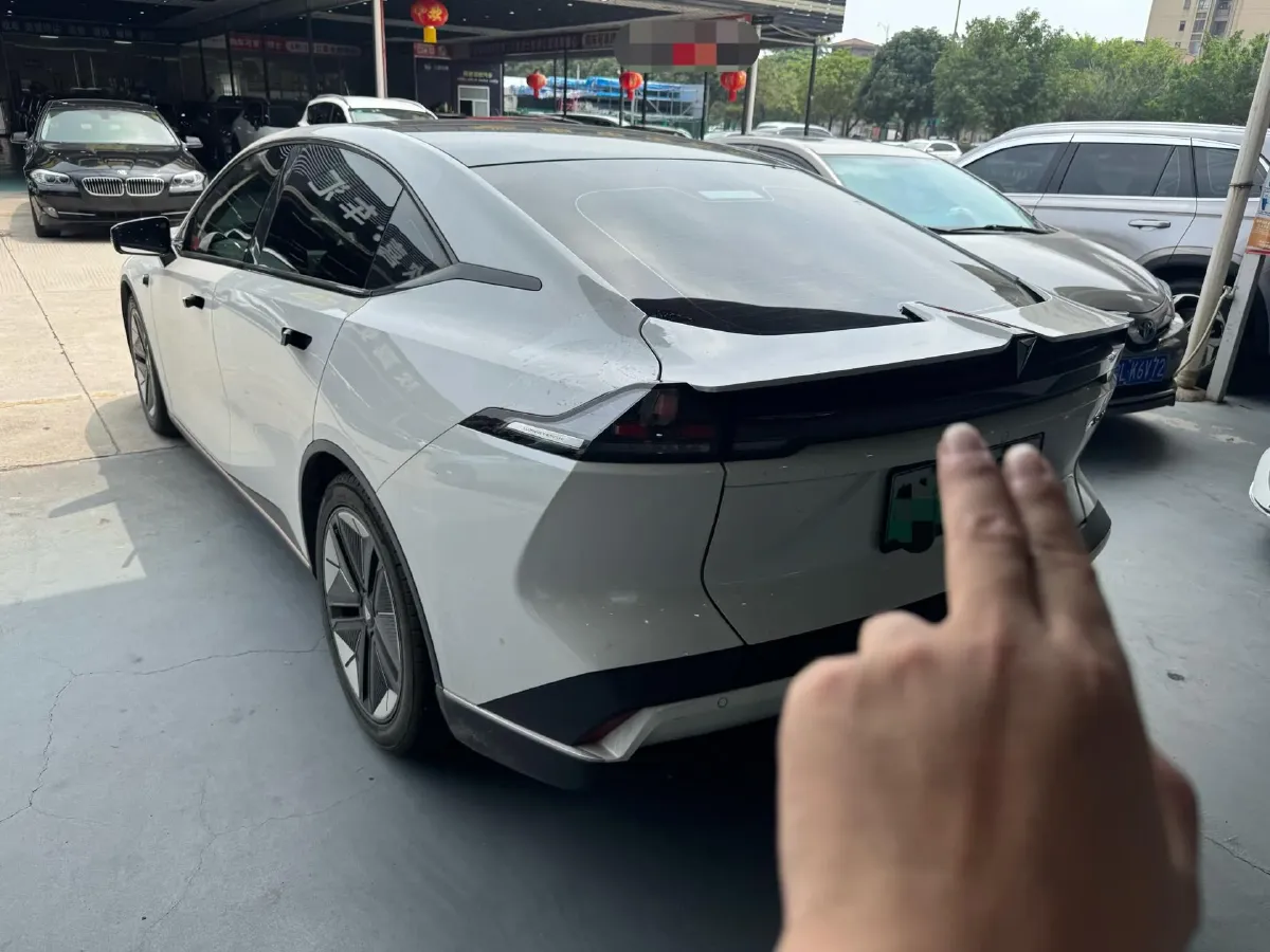 2022 DongFeng Forthing LingZhi EV BEV 68.4KWH,autocango,china used car exporter,china ev exporter,chinese used car exporter,chinese used ev exporter