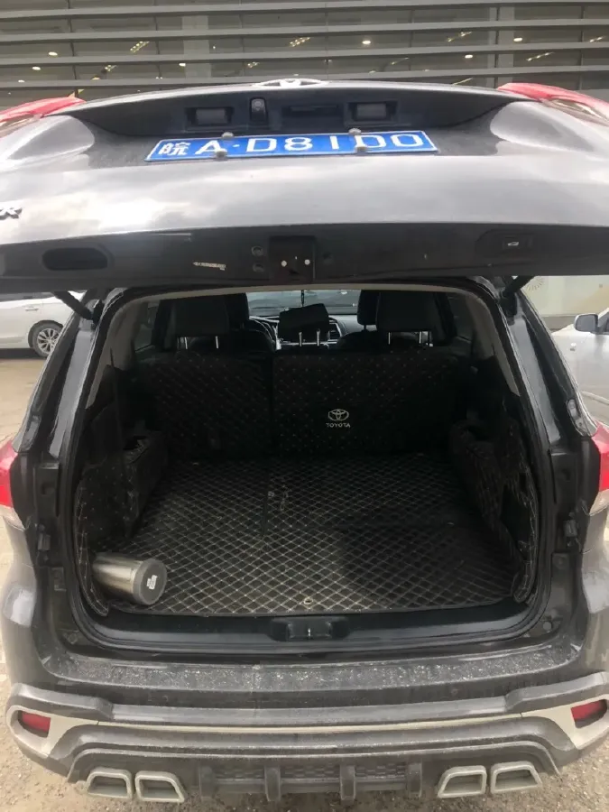 2021 Toyota Highlander 2.0T 220HP L4 6AT,autocango,china used car exporter,china ev exporter,chinese used car exporter,chinese used ev exporter