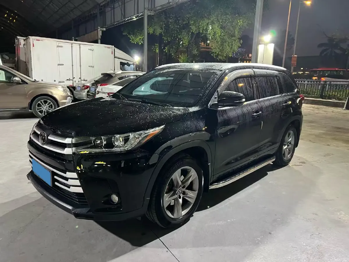 2021 Toyota Highlander 2.0T 220HP L4 6AT,autocango,china used car exporter,china ev exporter,chinese used car exporter,chinese used ev exporter