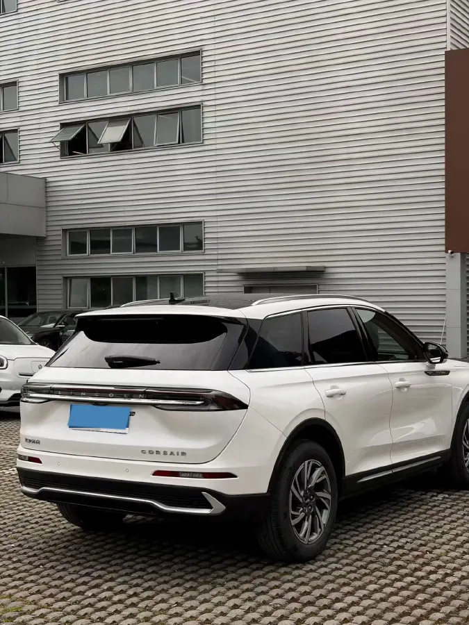 2024 Lincoln Corsair 2.0T 261HP L4 8AT,autocango,china used car exporter,china ev exporter,chinese used car exporter,chinese used ev exporter