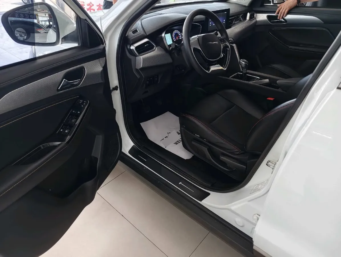 2019 BeiJing Auto X3 1.5T 150HP L4 6MT,autocango,china used car exporter,china ev exporter,chinese used car exporter,chinese used ev exporter