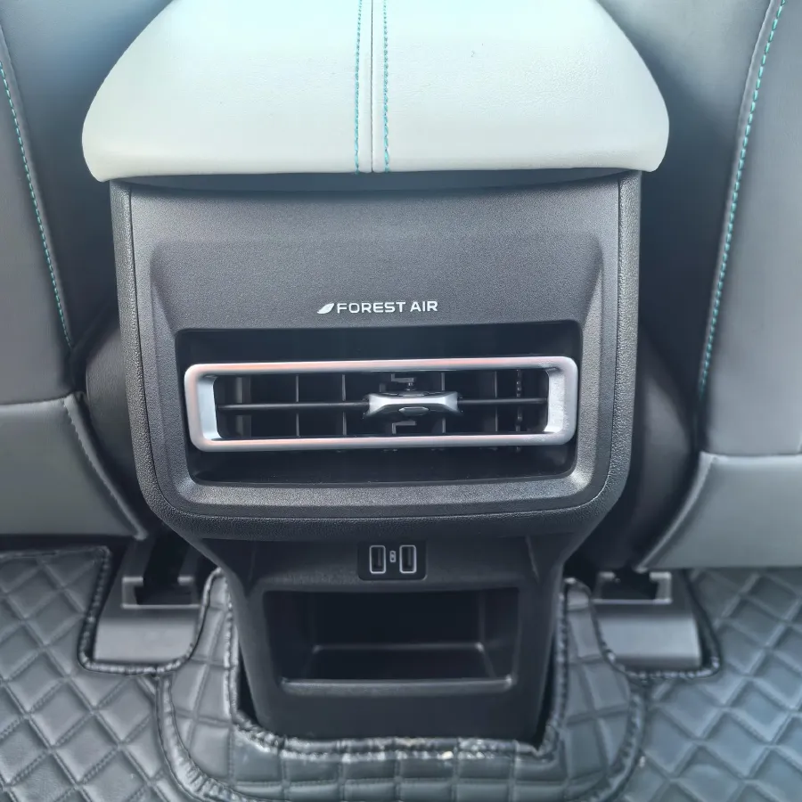 2025 ChangAn UNI-Z 1.5T 188HP L4 7DCT,autocango,china used car exporter,china ev exporter,chinese used car exporter,chinese used ev exporter
