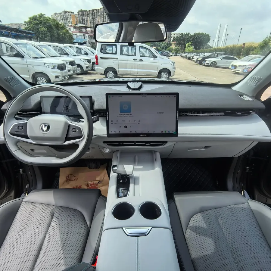 2025 ChangAn UNI-Z 1.5T 188HP L4 7DCT,autocango,china used car exporter,china ev exporter,chinese used car exporter,chinese used ev exporter