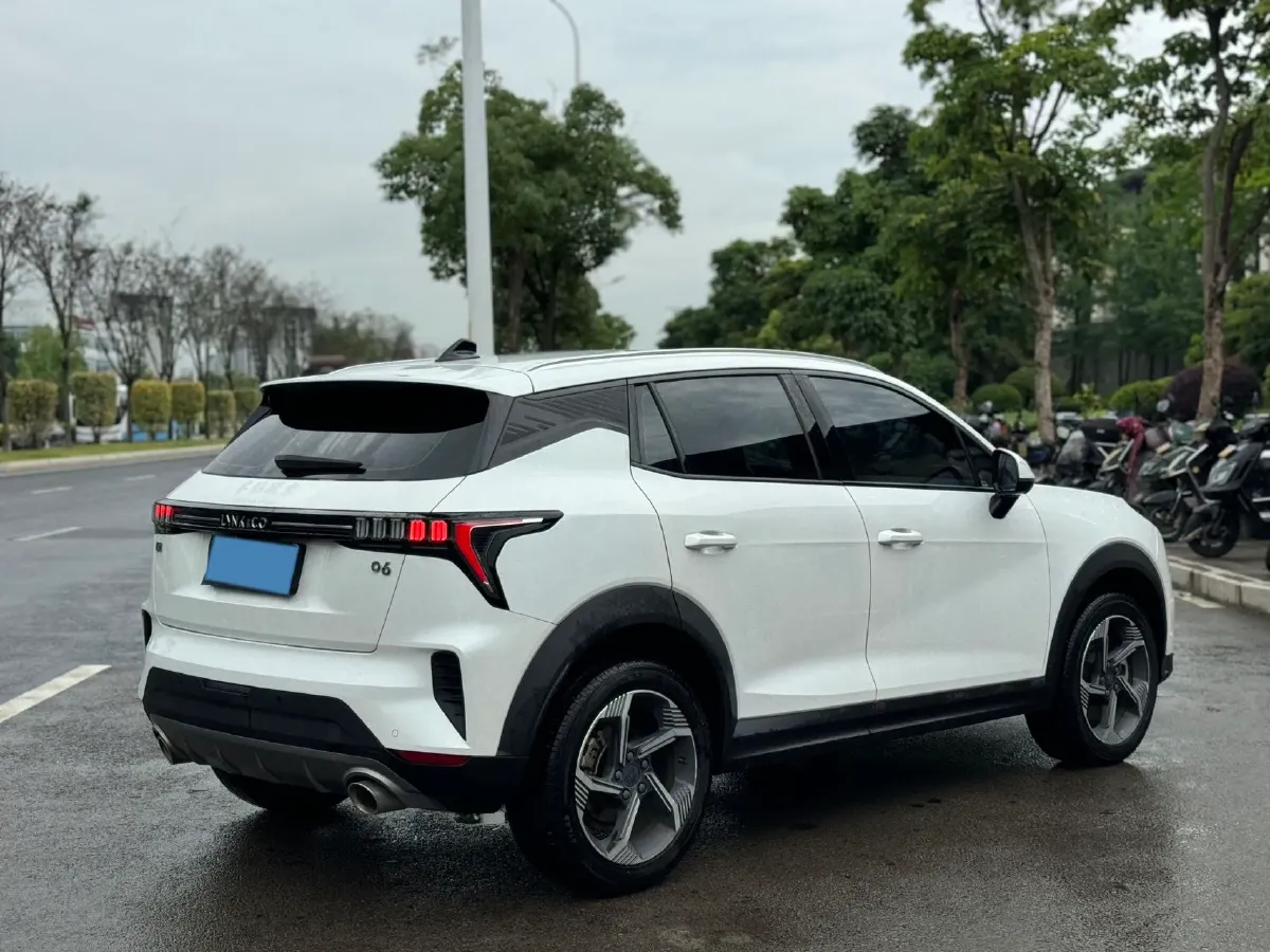 2023 LYNK&CO 06 1.5T 181HP L4 7DCT,autocango,china used car exporter,china ev exporter,chinese used car exporter,chinese used ev exporter