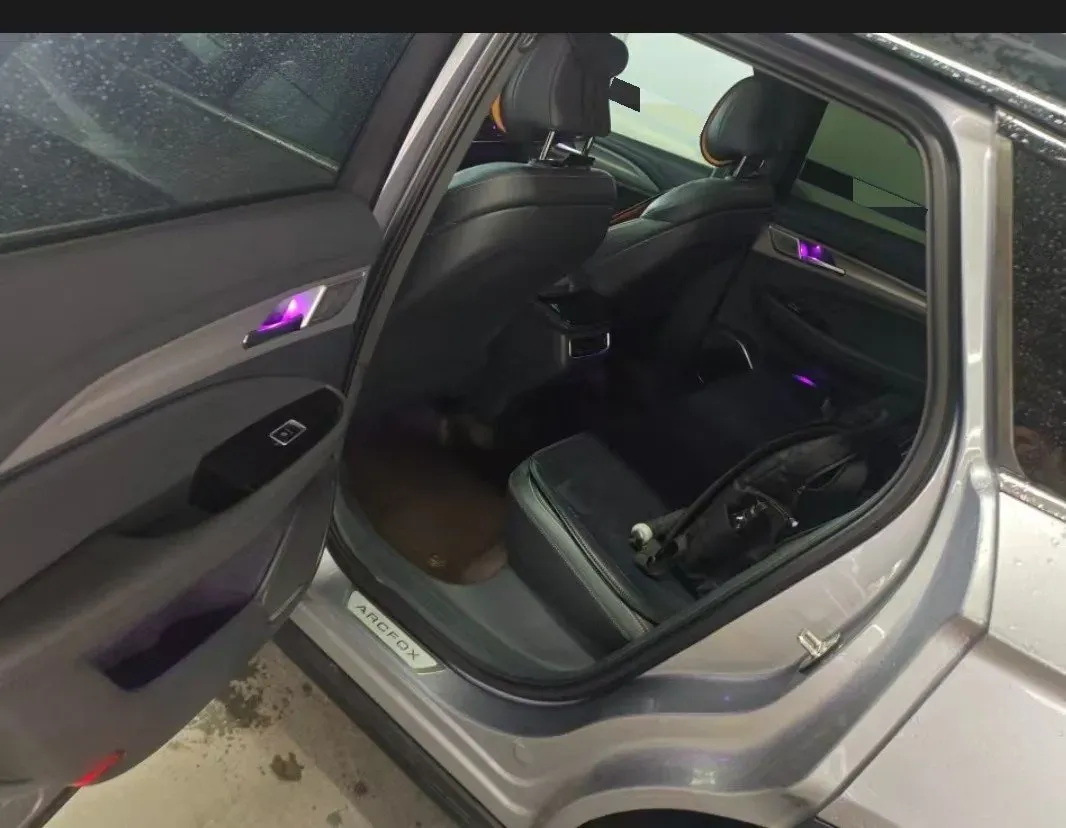 2022 ARCFOX αT BEV 65.6KWH,autocango,china used car exporter,china ev exporter,chinese used car exporter,chinese used ev exporter