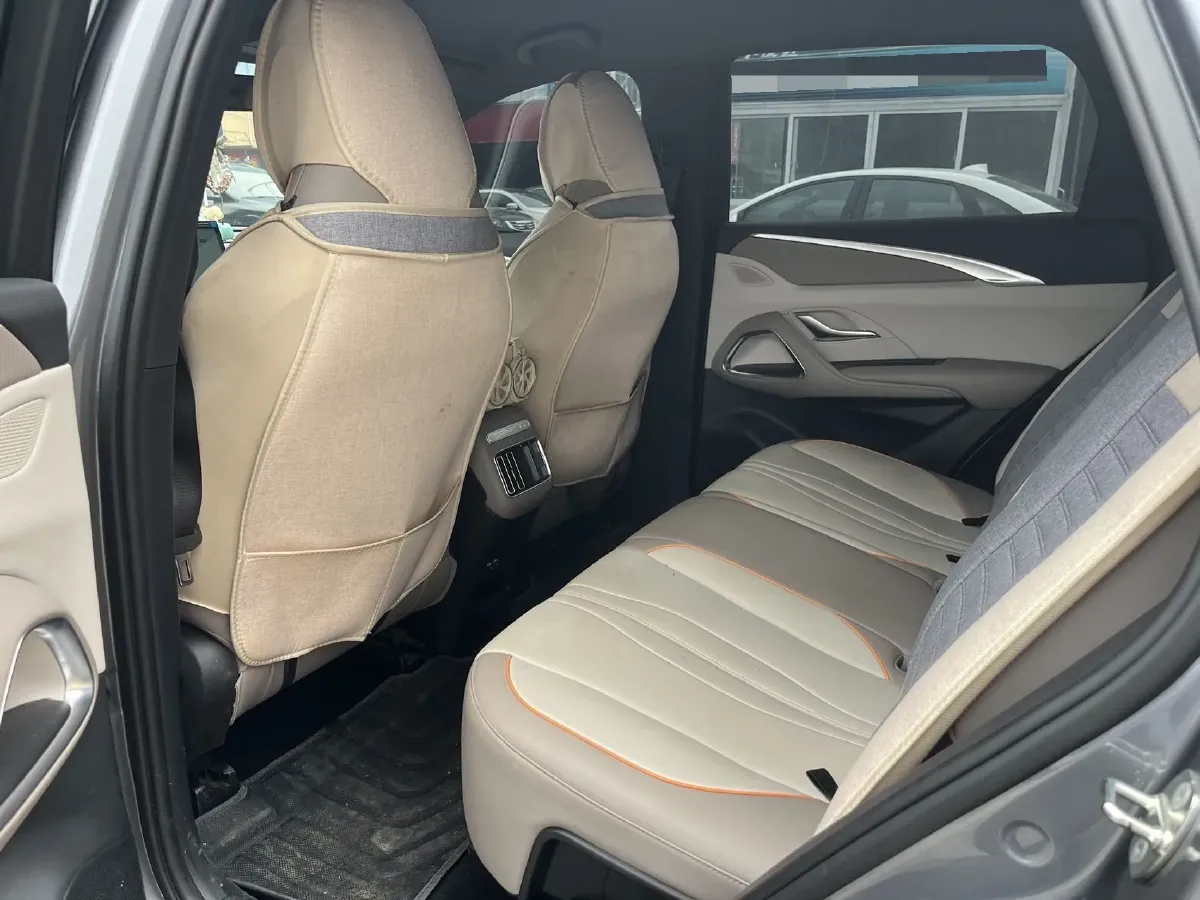 2024 BYD Song Pro 1.5L 110HP L4 E-CVT PHEV 12.9KWH,autocango,china used car exporter,china ev exporter,chinese used car exporter,chinese used ev exporter