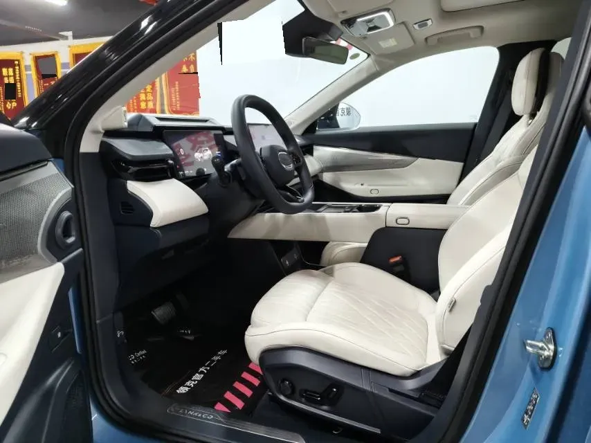 2026 LYNK&CO 08 EM-P 1.5T 163HP L4 3DHT PHEV,autocango,china used car exporter,china ev exporter,chinese used car exporter,chinese used ev exporter
