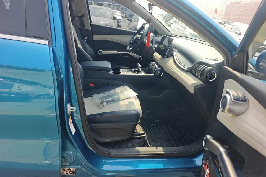 2022 Hycan Z03 BEV 64.23KWH,autocango,china used car exporter,china ev exporter,chinese used car exporter,chinese used ev exporter