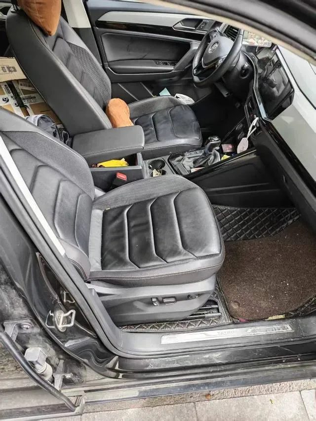 2019 Jeep Cherokee 2.0T 234HP L4 9AT,autocango,china used car exporter,china ev exporter,chinese used car exporter,chinese used ev exporter