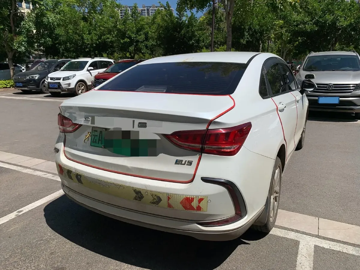 2022 Bestune B70 2.0T 224HP L4 6AT,autocango,china used car exporter,china ev exporter,chinese used car exporter,chinese used ev exporter