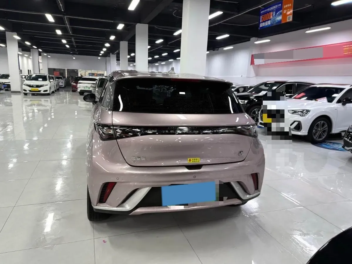2021 Ford Escort 1.5L 122HP L3 6AT,autocango,china used car exporter,china ev exporter,chinese used car exporter,chinese used ev exporter