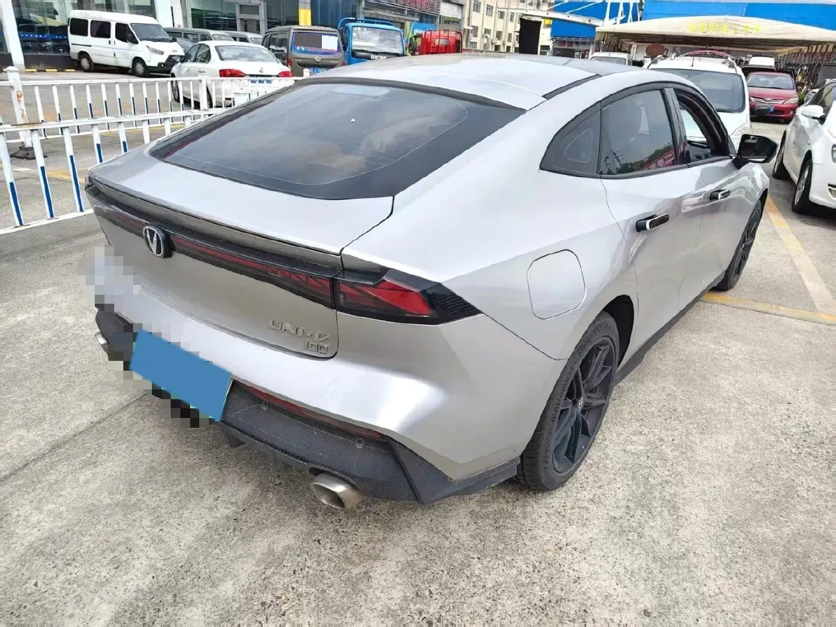 2023 ChangAn UNI-V iDD 1.5T 170HP L4 6TCT PHEV 18.4KWH,autocango,china used car exporter,china ev exporter,chinese used car exporter,chinese used ev exporter