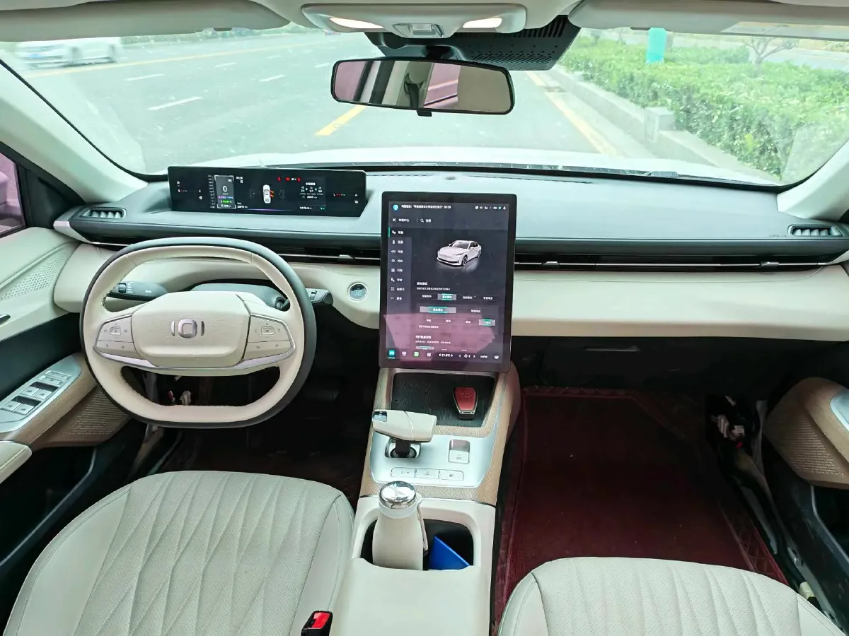 2024 ChangAn QiYuan A05 1.5L 110HP L4 E-CVT PHEV 18.99KWH,autocango,china used car exporter,china ev exporter,chinese used car exporter,chinese used ev exporter