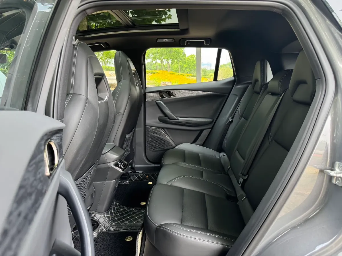 2020 LYNK&CO 06 1.5T 177HP L3 7DCT,autocango,china used car exporter,china ev exporter,chinese used car exporter,chinese used ev exporter