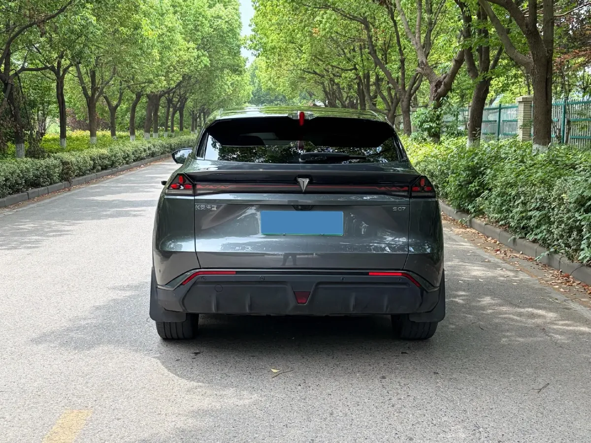 2025 Deepal S07 BEV 68.82KWH,autocango,china used car exporter,china ev exporter,chinese used car exporter,chinese used ev exporter