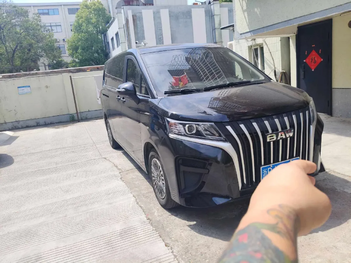 2023 BAW RuiSheng Trump M7 1.6L 124HP L4 5MT,autocango,china used car exporter,china ev exporter,chinese used car exporter,chinese used ev exporter