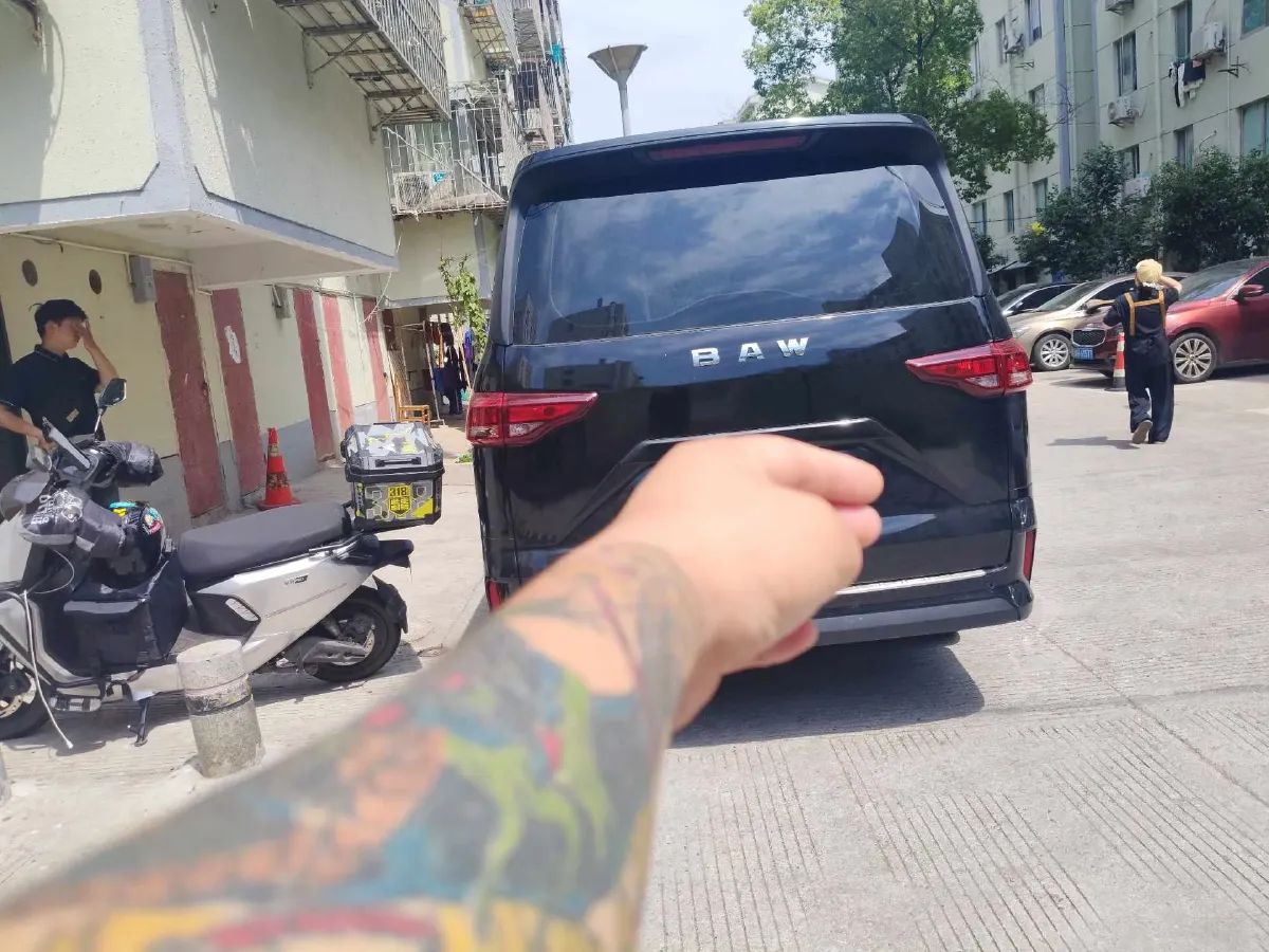 2023 BAW RuiSheng Trump M7 1.6L 124HP L4 5MT,autocango,china used car exporter,china ev exporter,chinese used car exporter,chinese used ev exporter