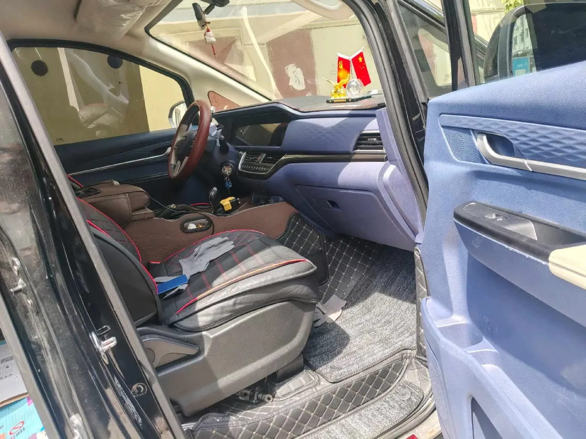 2023 BAW RuiSheng Trump M7 1.6L 124HP L4 5MT,autocango,china used car exporter,china ev exporter,chinese used car exporter,chinese used ev exporter