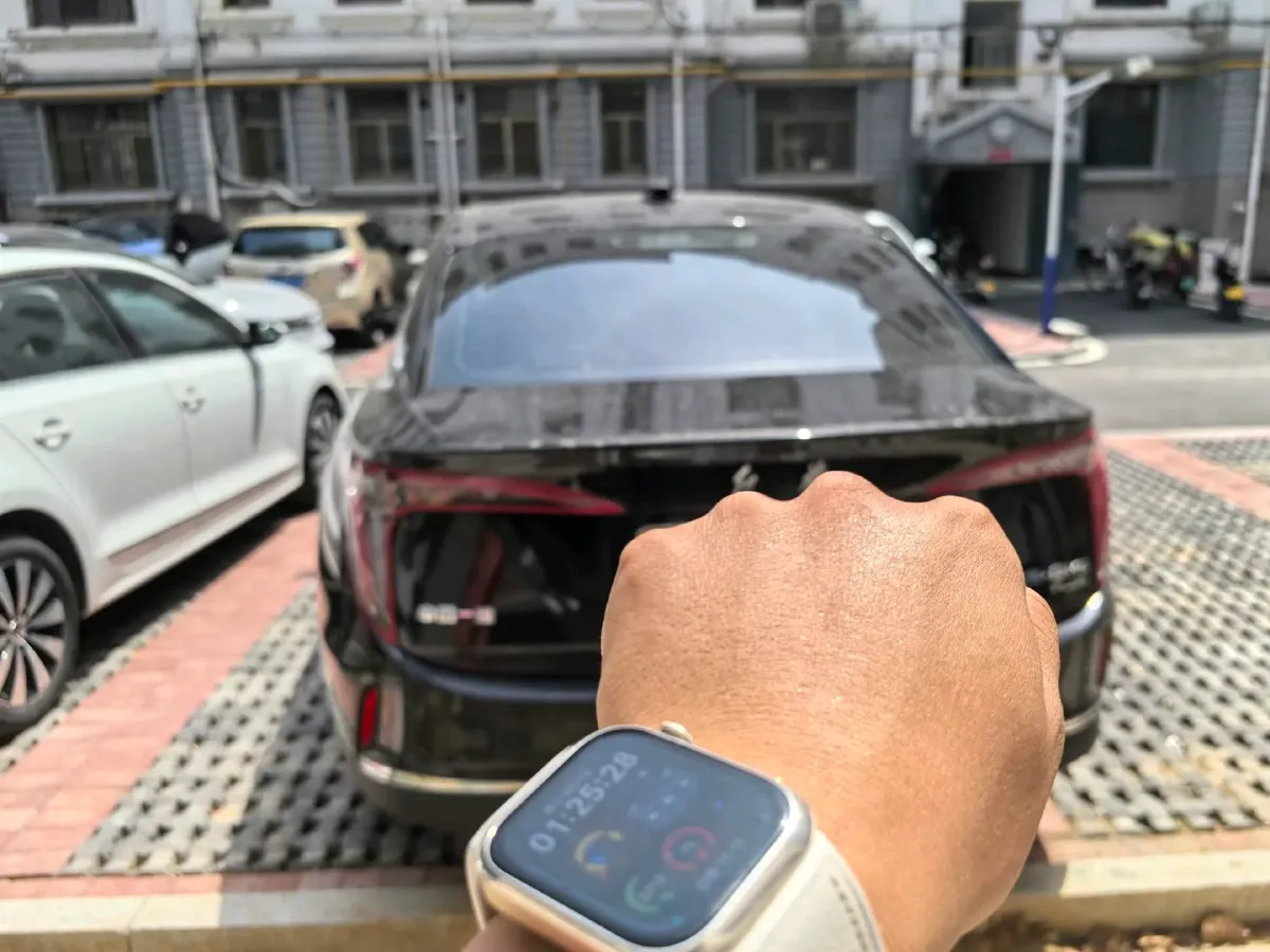 2023 HongQi E-QM5 BEV 82KWH,autocango,china used car exporter,china ev exporter,chinese used car exporter,chinese used ev exporter
